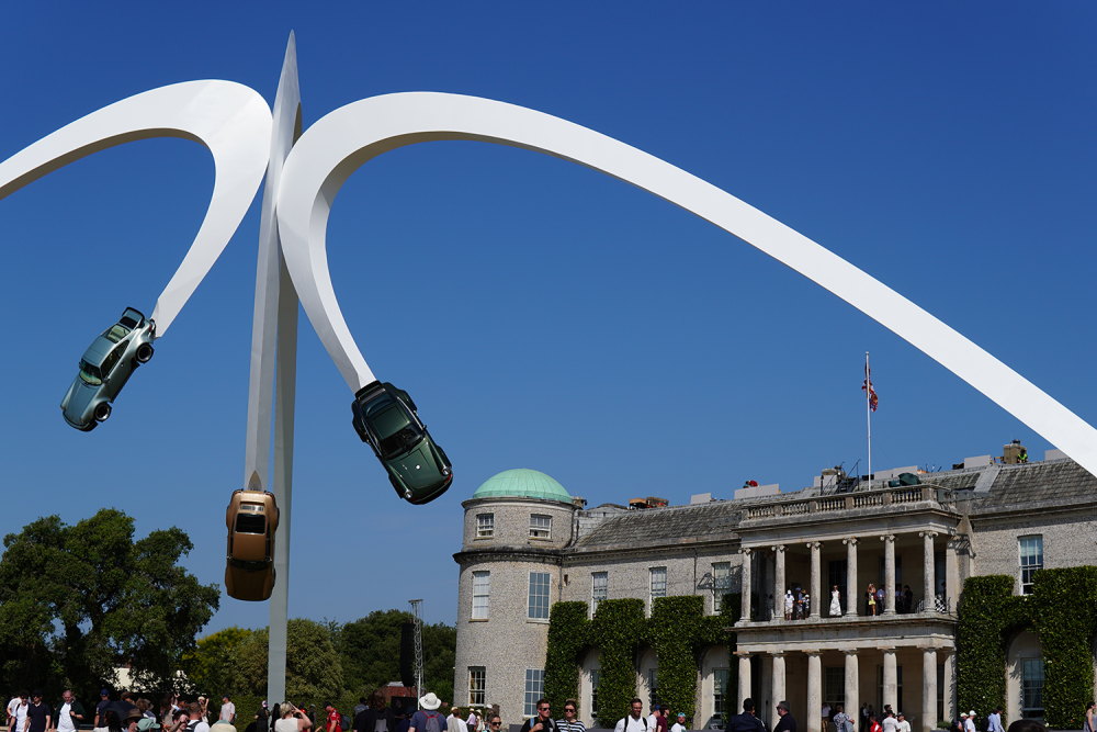 Diales Technical‘s Monumental Singer Sculpture for 2026 Goodwood Festival of Speed 