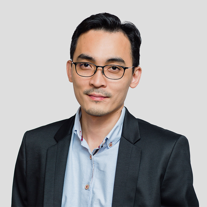 Kenneth  Kang