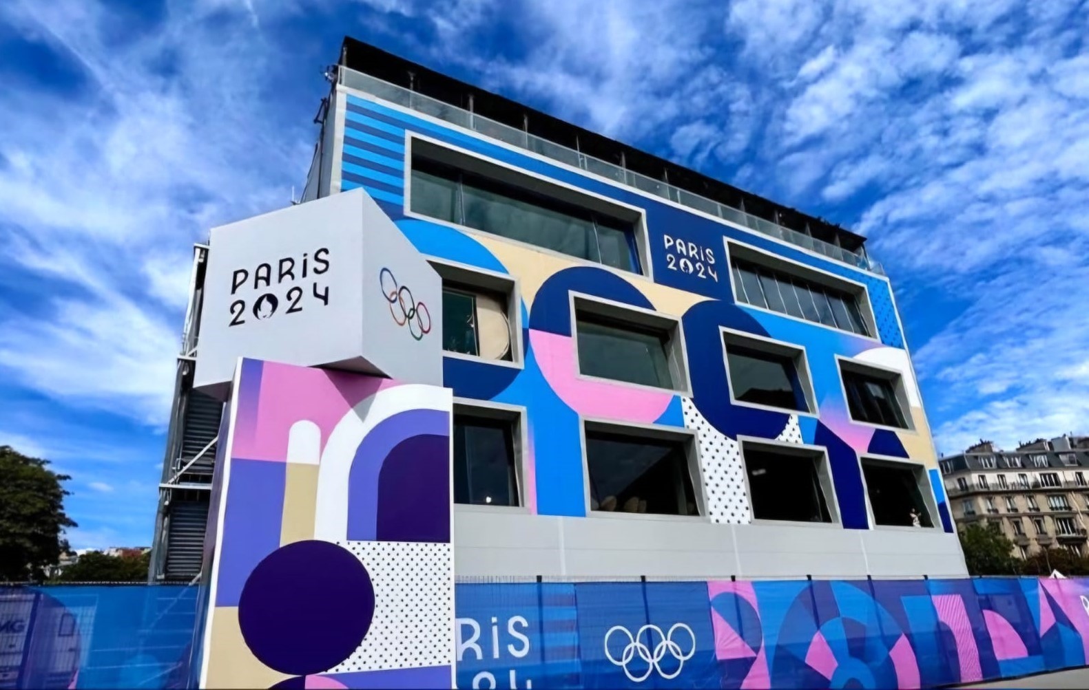 The demand for demountable buildings has increased significantly over recent years, and Diales have experience of the challenges event organisers face when designing and erecting such structures. We have provided structural analysis and design for temporary retail units, broadcast studios, libraries, and large-scale event stands for car makers and international expos. We have worked with major events industry contractors to develop bespoke systems that can quickly be erected and dismantled, while providing all the facilities that would be expected from a permanent building.